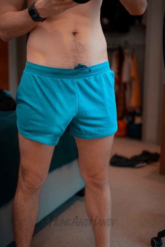 HungAndHandy photo