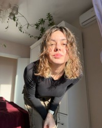 Meowww photo