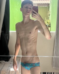 Tiny Speedo photo