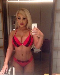 Huge tits photo
