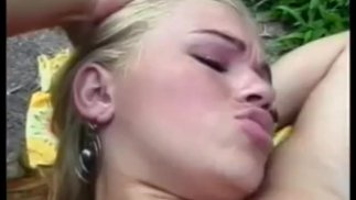 Bi