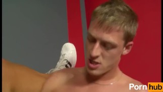 Makes me FUCKING HARD