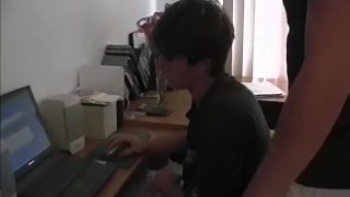 Web Guys - 场景 5