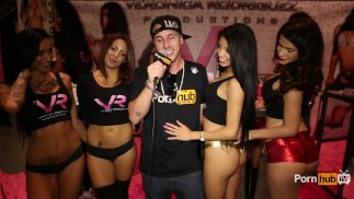 PornhubTV Jessy Jones y 4 Hot Chicas en eXXXotica 2014 Atlantic City