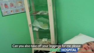 FakeHospital Single bionda accoglie i medici cazzo di spessore e lingua esperta
