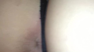 湿漉漉的阴户狠狠地操了，鸡巴的鸡巴吮吸了 - 真正的业余情侣性爱