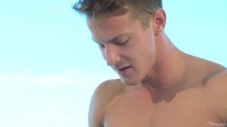 Falcon Studios 2 Трахаются с огромными членами