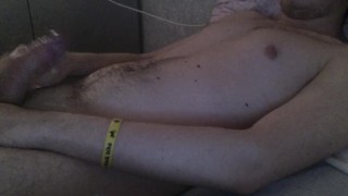 web cam wanking hot solo guy