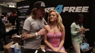 Mostra e dillo ad Alexis Texas 