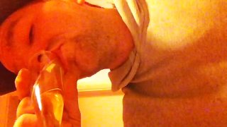 bi chav drinking piss