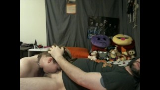 Cara Ruiva Fodido Por Dominar Homem Mais Velho Com Facial E Cum Swallowing
