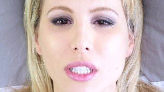 Cara fetiche follando de cerca y personal con Katie Banks