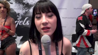 Estrelas do pornô descrevem o gosto da porra