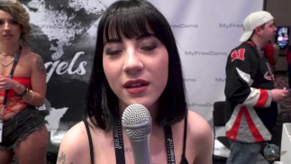 Estrellas porno describen el sabor del semen