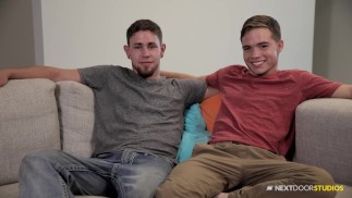 Bareback-Fick für süßen College-Jungen und ersten Freund!!