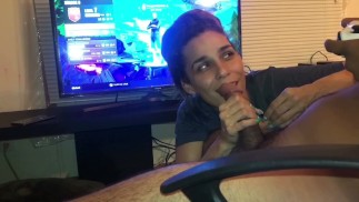 FORTNITE HANDJOB MET CUMSHOT