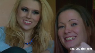 Fanny pierdzi i rucha w trzy strony