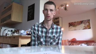 DEBT DANDY 271 - Nerdiger Twink In Einem Karohemd Konnte Zu Einem Grossen Bargeldangebot Nicht Nein Sagen