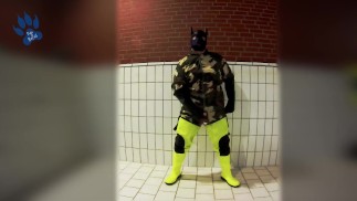Abmarsch im Camo-Maleroverall und gut sichtbaren Wathosen