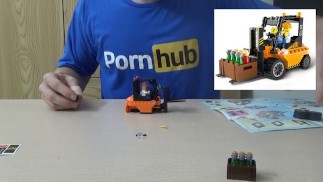 I build a beautiful Lego forklift and this is better than sex