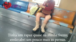 Casada se exibindo dentro do supermercado Rondão e no trem da Cptm