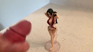 Figurine Cream: Gozando em uma figura de anime Boa Hancock One Piece!