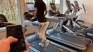 masturbation publique avec lovense (LUSH) PARTIE 3. pendant le fitness dans la salle de sport