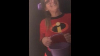 Truque ou travessura de Halloween me fode duro pawg verdadeiro amador caseiro 