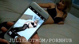 Najlepsza macocha prosi pasierba o wypełnienie jej wszystkich dziur spermą - Juliehotmom