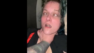 Meu padrasto tatuado gosta de pov áspero