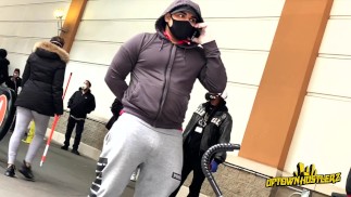 COMÉRCIO DOMINICANO DE RUA NO CAPÔ ONLYFANS/UPTOWNHUSTLERZ1