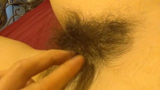 Rizado Mega coño peludo Pink clítoris clítoris penetración de dedo ris