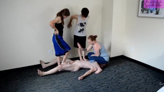 TSM - Triple ballbusting met facezitting door Dylan, Stitch en Luna