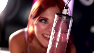 Erstes Mal Penispumpe Hand Job Amazement - Devyn