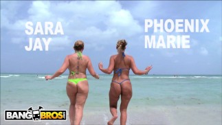 BANGBROS - PAWG pornohvězdy Sara Jay a Phoenix Marie Dostat Jejich Velké Zadky Tluče