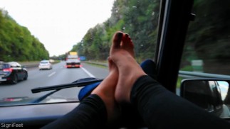 Feet in car