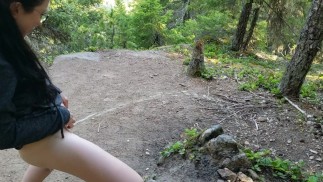 Power Pissen während unserer Wanderung