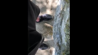 Pisser mon pantalon en public 