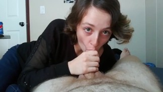 Hermanastra Sophie recibe facial en lugar de "Hangout". 