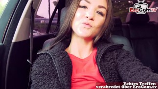 AUTO DATE CASTING met Duitse tieten piercing tiener slet opgepikt