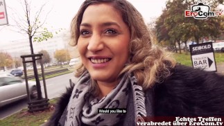 Турецкую тинку соблазнили на секс до брака на публичном свидании от первого лица