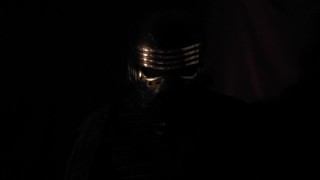 Kylo Ren lee "Desobediencia" por Lady_In_Writing