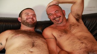Spermagetränkter Mann Pelz & Deep Throating Ben Und Bo Zwei Schmutzige Behaarte Australische Männer