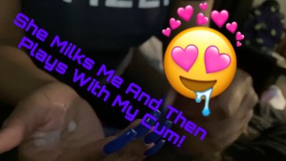 Mi munge e poi gioca con il mio sperma!