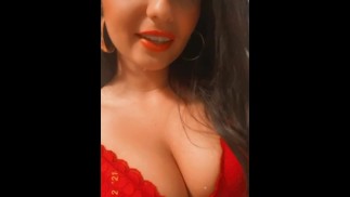 Jeweln_22-挑戦フランス人は公共の場で彼女のひもを脱いで、公園で見知らぬ人と吸ってファックします