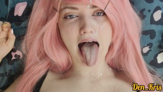 Recopilación de semen en la cara y ropa para una colegiala cachonda que adora el sexo anal