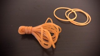 日本男人用自己熟悉的东西制作自己的性玩具，并玩乳头[＃40]