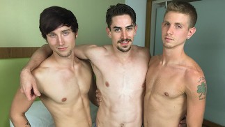 JasonSparksLive Sexy Jack Hunter scopata duramente cruda da due atleti arrapati