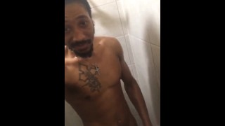 淋浴的乐趣