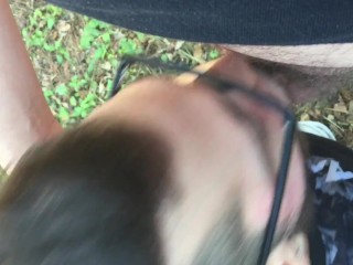Irgendwie Riskanter öffentlicher Blowjob